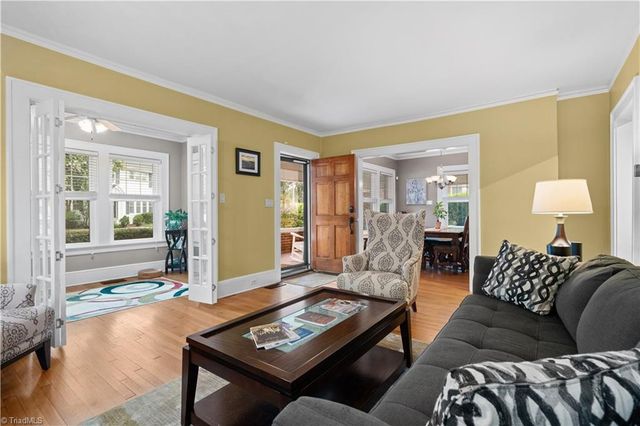 87 Hillcrest Drive, High Point, NC 27262