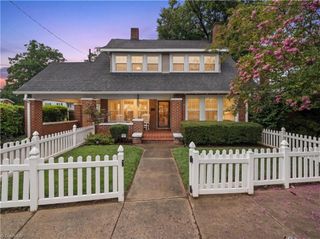 87 Hillcrest Drive, High Point, NC 27262