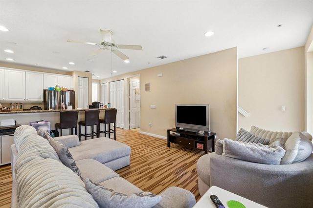 3902 White Peacock Lane, Coconut Creek, FL 33073