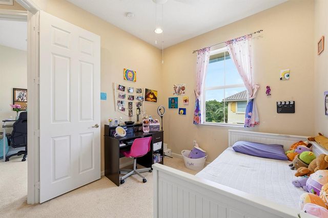 3902 White Peacock Lane, Coconut Creek, FL 33073
