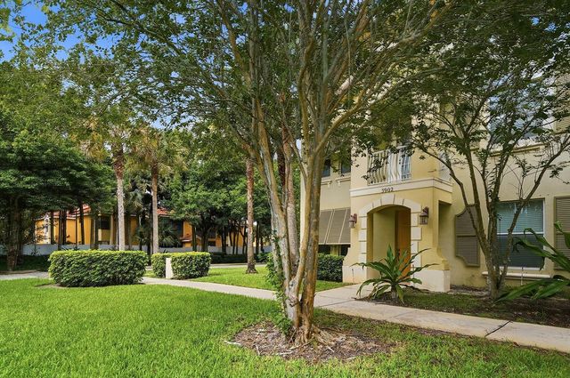 3902 White Peacock Lane, Coconut Creek, FL 33073