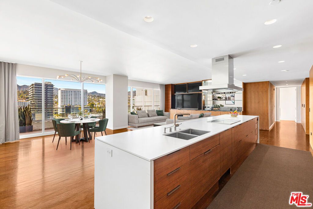 6250 Hollywood Boulevard 14D, Los Angeles, CA 90028