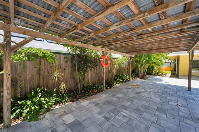 13125 CIMARRON CIRCLE N, Largo, FL 33774