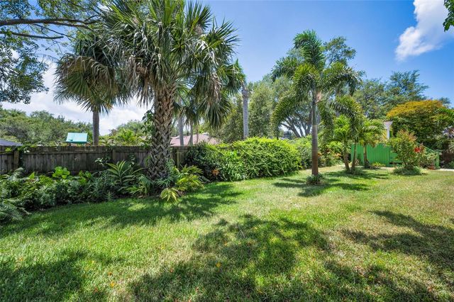 13125 CIMARRON CIRCLE N, Largo, FL 33774