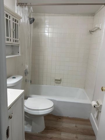 344 SE 11th Avenue 8, Pompano Beach, FL 33060