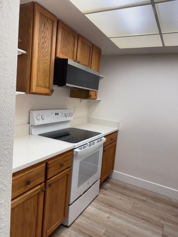 344 SE 11th Avenue 8, Pompano Beach, FL 33060
