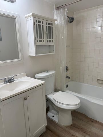 344 SE 11th Avenue 8, Pompano Beach, FL 33060