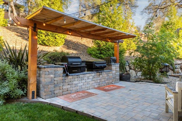 6424 Caddie Ct, Auburn, CA 95602