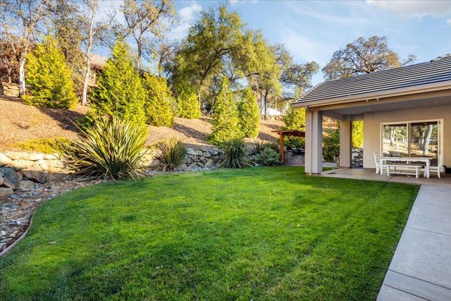 6424 Caddie Ct, Auburn, CA 95602