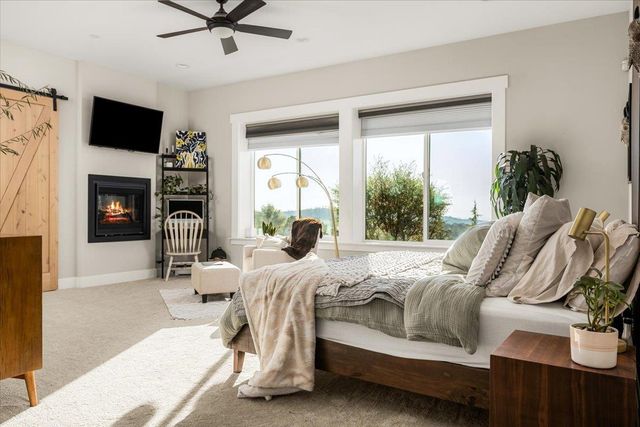 6424 Caddie Ct, Auburn, CA 95602