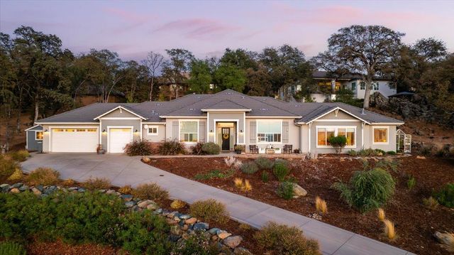 6424 Caddie Ct, Auburn, CA 95602