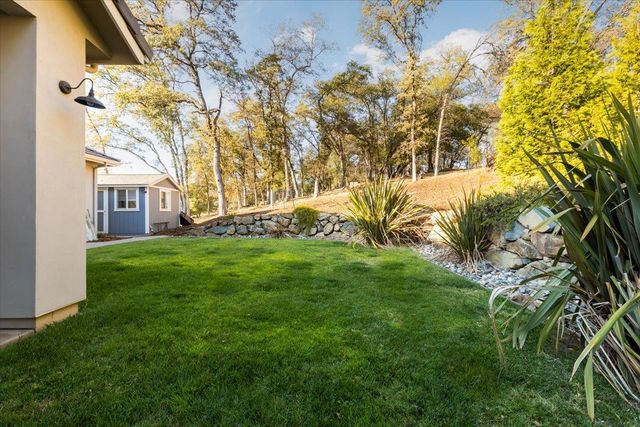 6424 Caddie Ct, Auburn, CA 95602