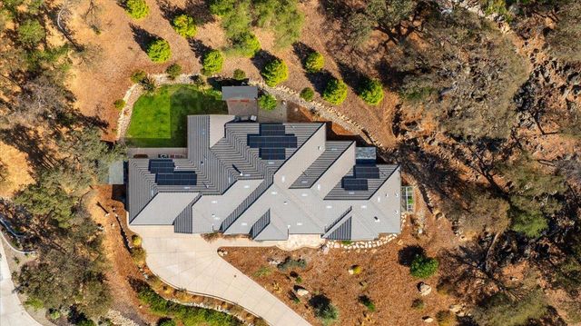 6424 Caddie Ct, Auburn, CA 95602