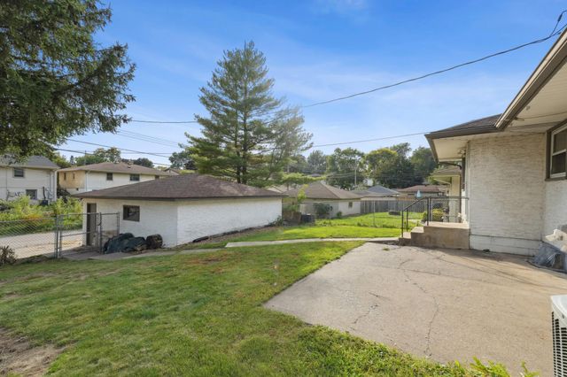 2176 6th Street E, Saint Paul, MN 55119