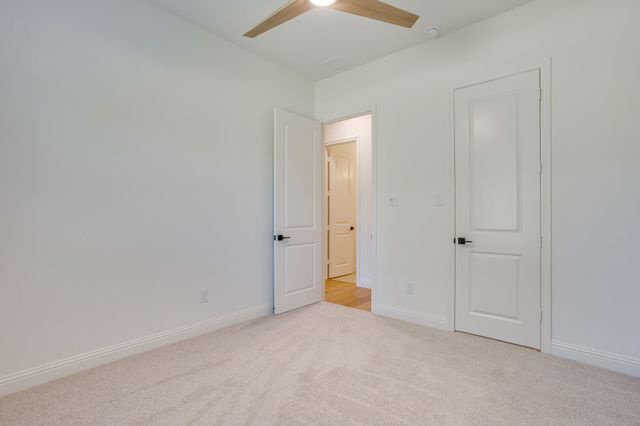 173 Oak Grove Way, Springtown, TX 76082