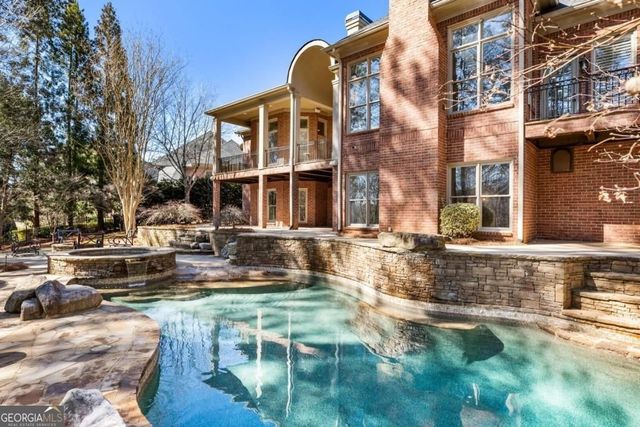 2250 Blackheath Trace, Alpharetta, GA 30005