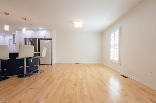 236 Robanna DR, Seaford, VA 23696