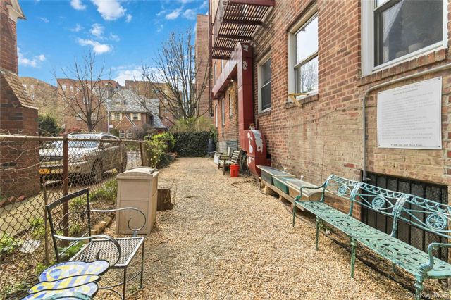 86-10 34th Avenue 522, Jackson Heights, NY 11372