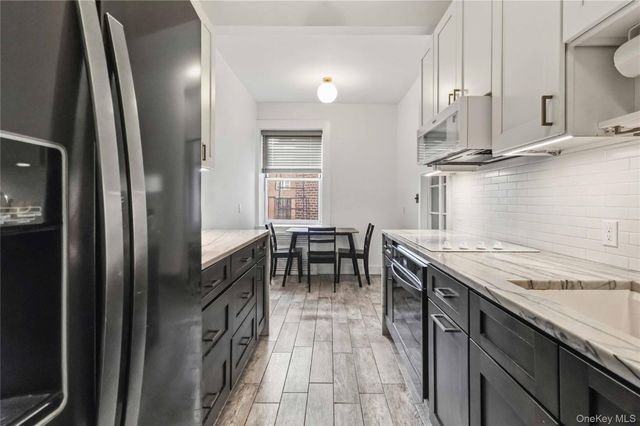 86-10 34th Avenue 522, Jackson Heights, NY 11372