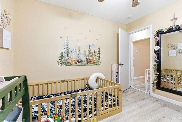 469 Pomgranate Street, Woodlake, CA 93286