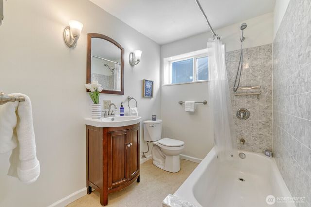 23312 44th Avenue W, Mountlake Terrace, WA 98043