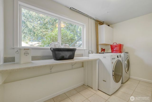 23312 44th Avenue W, Mountlake Terrace, WA 98043