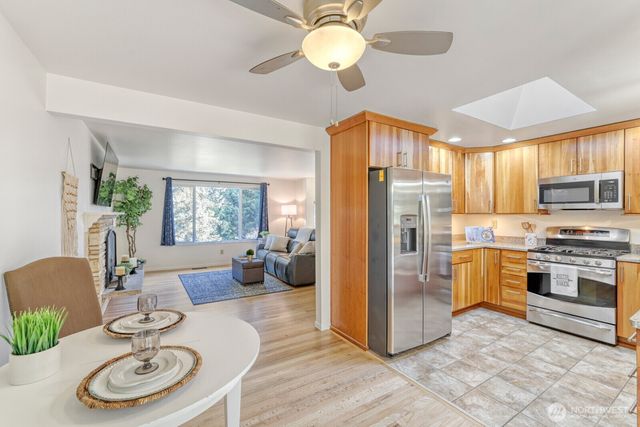 23312 44th Avenue W, Mountlake Terrace, WA 98043