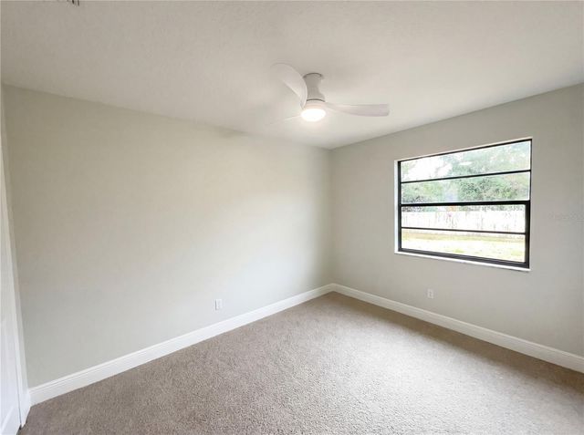 4864 LAKE SHORE DRIVE, St Cloud, FL 34772