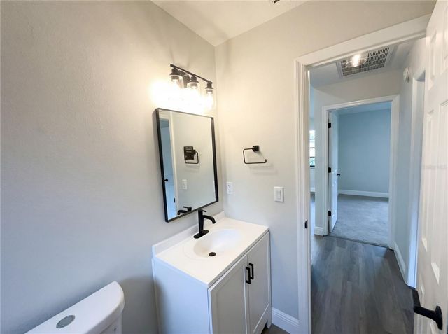 4864 LAKE SHORE DRIVE, St Cloud, FL 34772