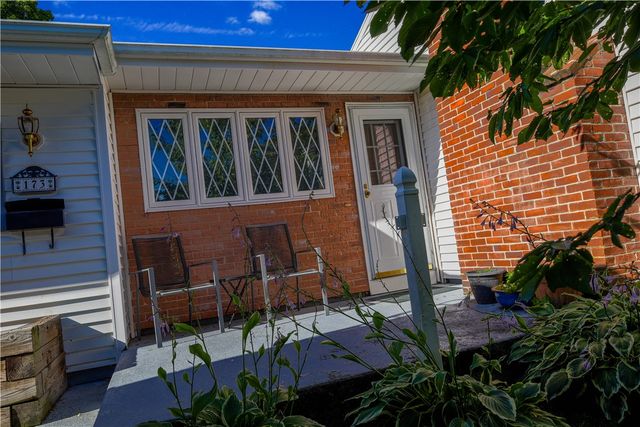 173 Vineyard Road, Warwick, RI 02889