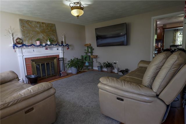 173 Vineyard Road, Warwick, RI 02889