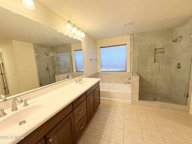 3663 E Sparrow Place, Chandler, AZ 85286