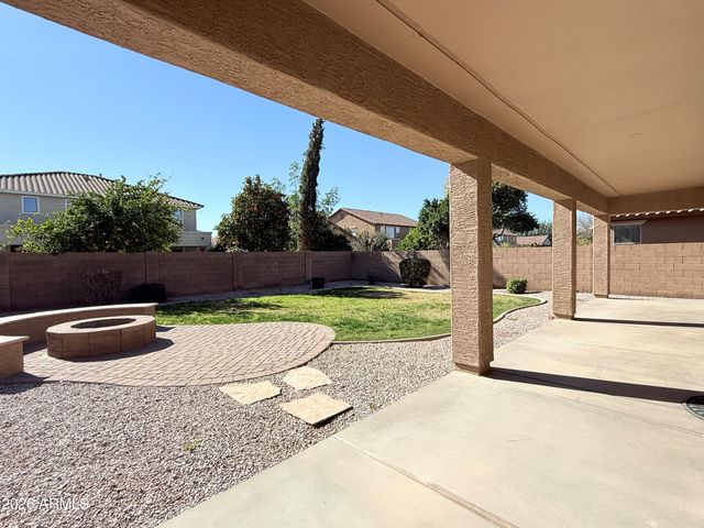 3663 E Sparrow Place, Chandler, AZ 85286