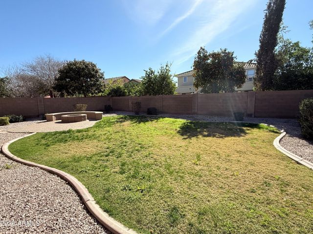 3663 E Sparrow Place, Chandler, AZ 85286