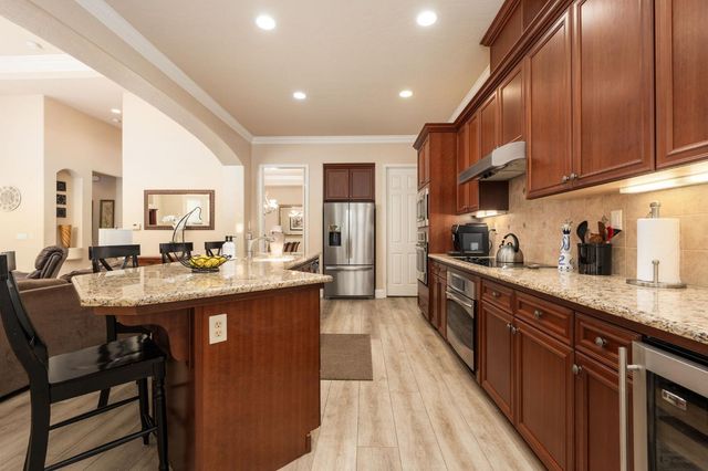 3652 Serena Avenue, Clovis, CA 93619