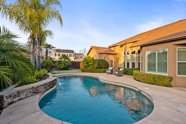 3652 Serena Avenue, Clovis, CA 93619