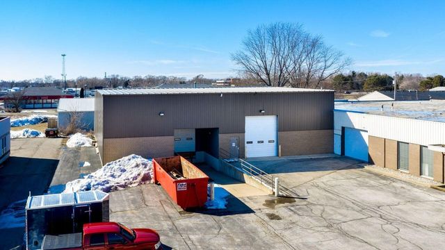 148 S Waverly Road, Holland, MI 49423