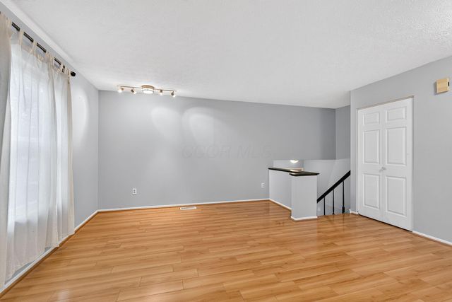 3969 Blueberry Hollow Road, Columbus, OH 43230