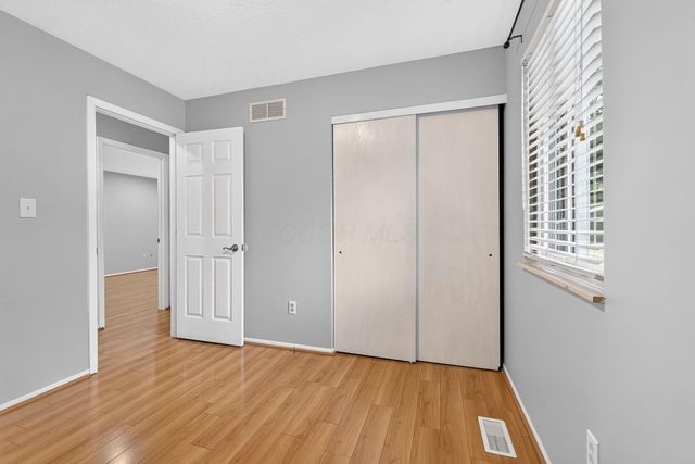 3969 Blueberry Hollow Road, Columbus, OH 43230