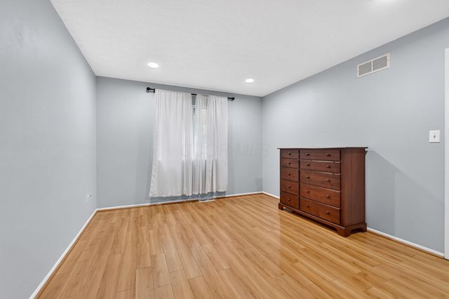 3969 Blueberry Hollow Road, Columbus, OH 43230