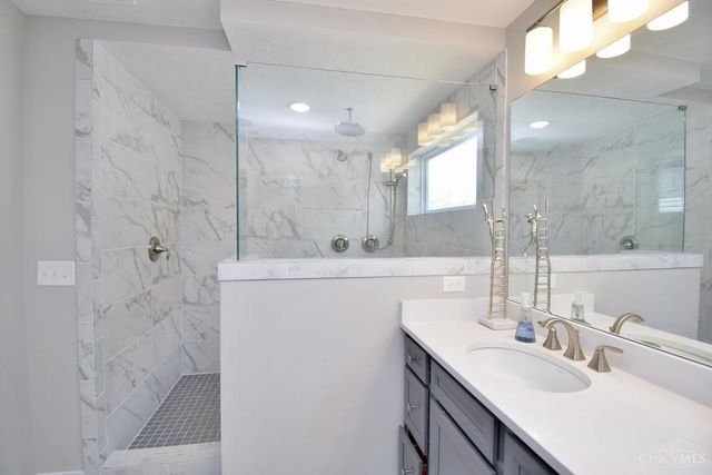7164 Glenvalley Drive, Anderson Twp, OH 45230