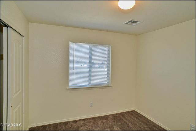 523 Sunset Valley Avenue, El Paso, TX 79927