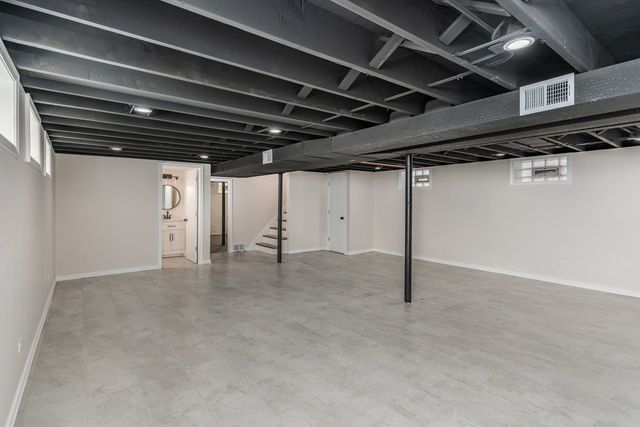 9356 S Union Avenue, Chicago, IL 60628