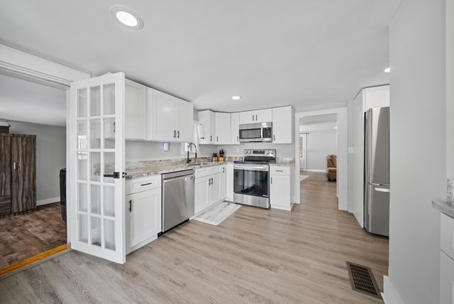 190 Route 103 E, Warner, NH 03278