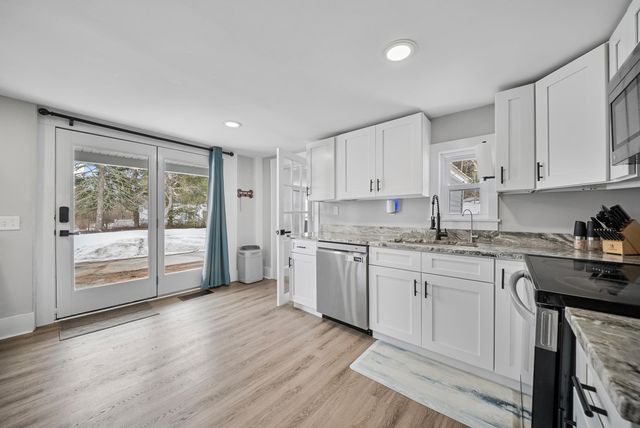 190 Route 103 E, Warner, NH 03278