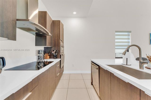 8822 NW 161st Terrace, Miami Lakes, FL 33018