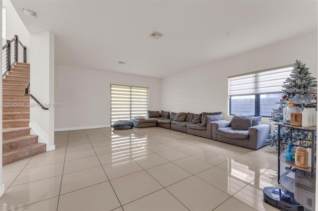 8822 NW 161st Terrace, Miami Lakes, FL 33018