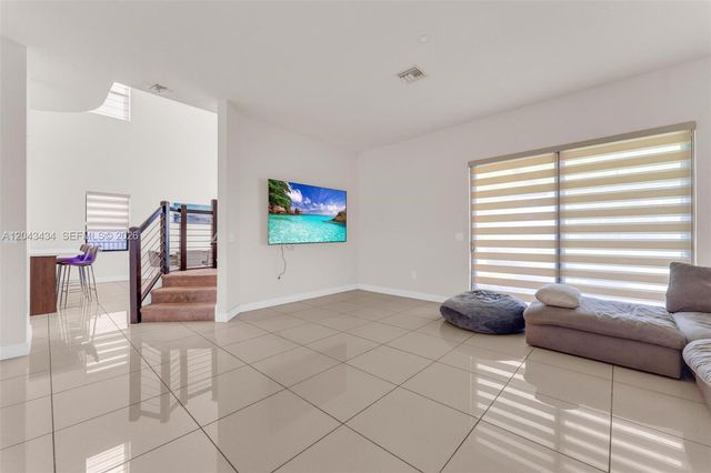 8822 NW 161st Terrace, Miami Lakes, FL 33018