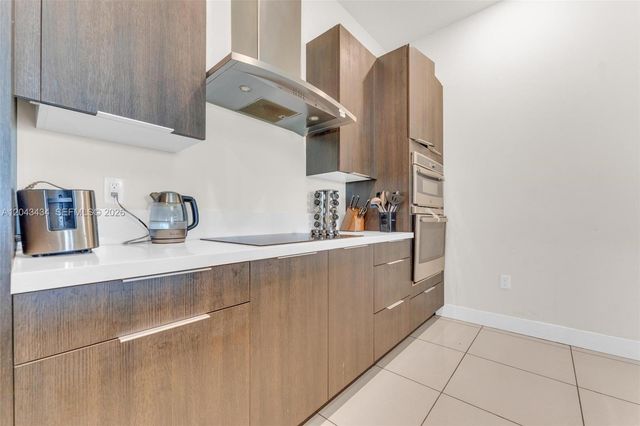 8822 NW 161st Terrace, Miami Lakes, FL 33018
