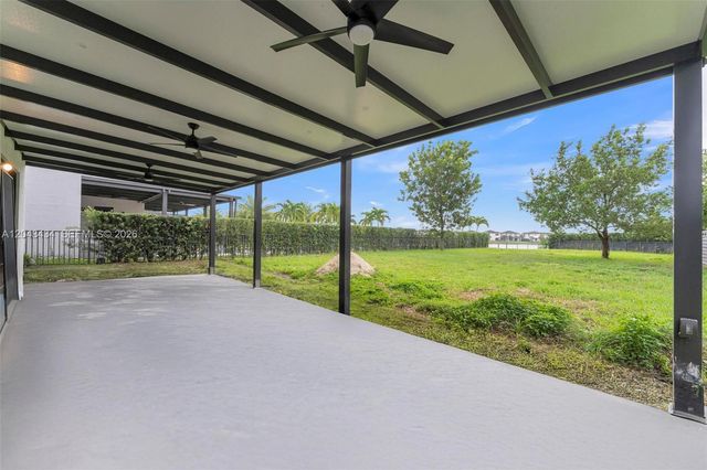 8822 NW 161st Terrace, Miami Lakes, FL 33018